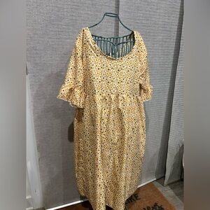 Women’s (1XL) Boutique Flowy Dress